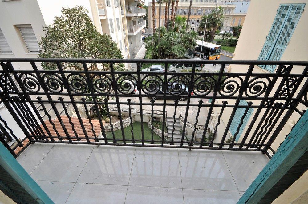 Hotel Carlone Nizza Esterno foto