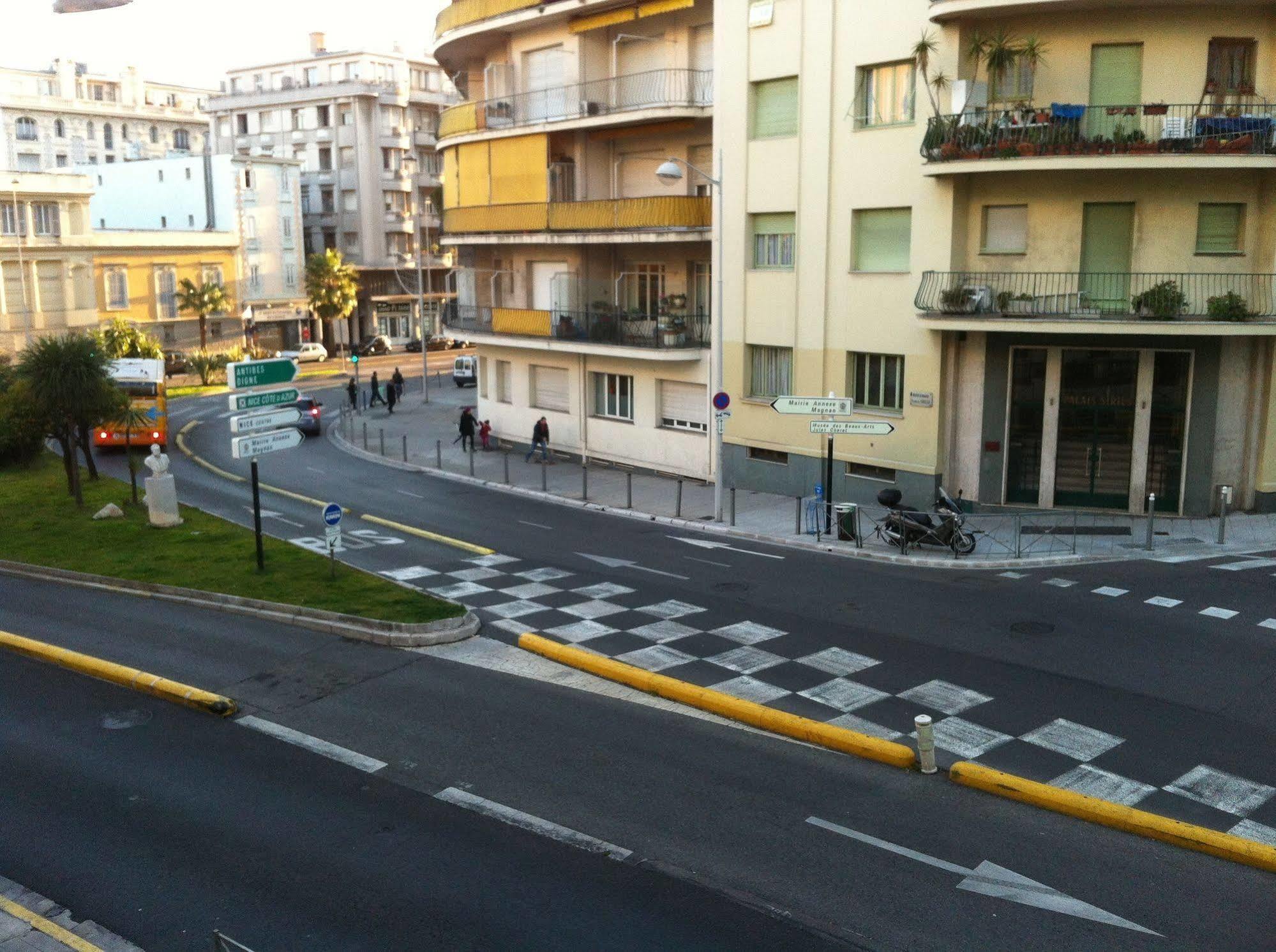 Hotel Carlone Nizza Esterno foto