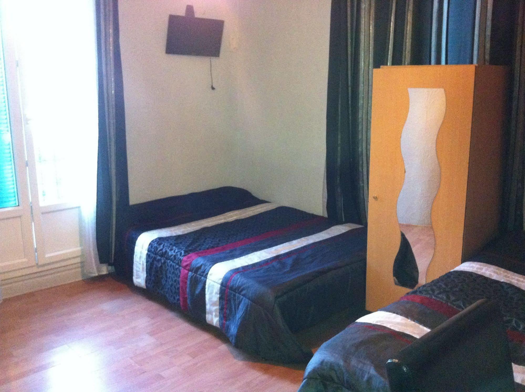 Hotel Carlone Nizza Esterno foto
